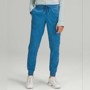 Lululemon Dance Studio Jogger Size 10 Soft Denim